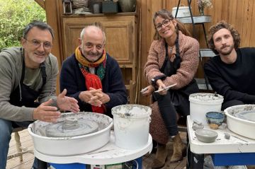 &quot;Un dimanche à la campagne&quot;, les invités de Frédéric Lopez le 1er décembre 2024 sur France 2