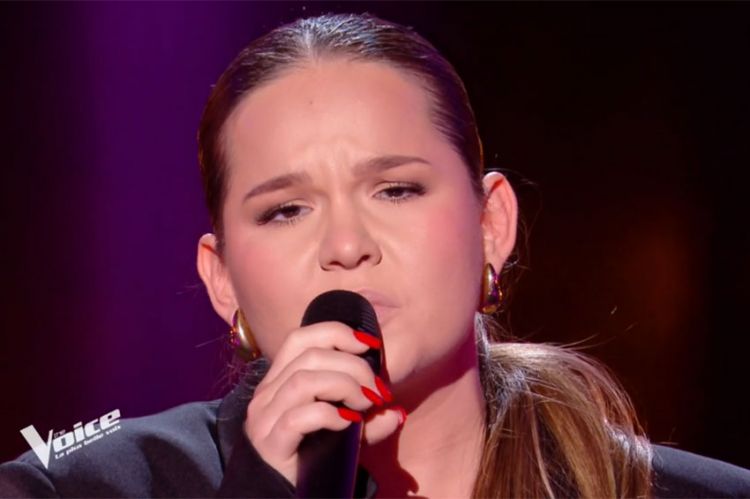 &quot;The Voice&quot; : Maëva chante &quot;Vole&quot; de Céline Dion - Vidéo