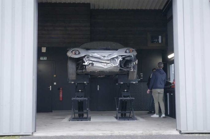 &quot;Trésors de casse&quot; : Ferrari 16M / Corvette C1 lundi 10 février 2025 sur RMC Découverte (vidéo)
