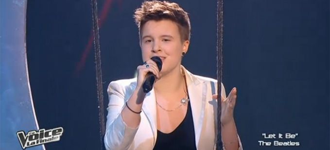 “The Voice” regardez Loïs qui interprète « Let it be » des Beatles (vidéo replay)