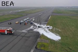"Les détectives du ciel" : immersion avec les enquêteurs du BEA, jeudi 2 novembre 2023 sur France 5 - Vidéo
