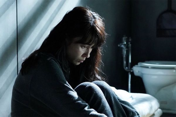 &quot;La maison de la rue en pente&quot; : mini-série inédite diffusée sur ARTE jeudi 6 juin 2024