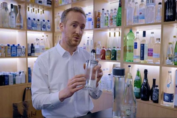 &quot;Des eaux pas si claires&quot; : enquête sur la qualité de l&#039;eau que nous buvons, mardi 25 mars 2025 sur France 5