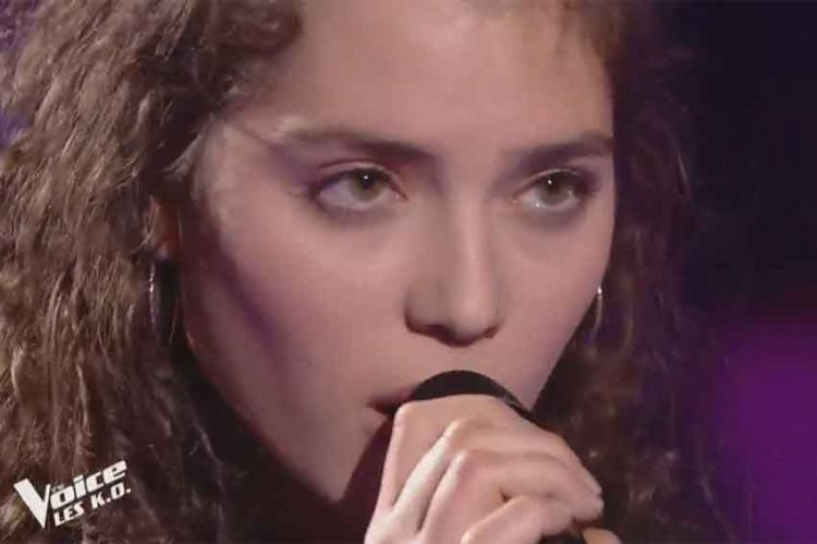 Replay “The Voice” : Ava Baya chante « La thune » de Angèle (vidéo)