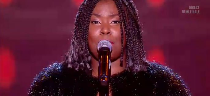 Replay “Nouvelle Star” : Yseult interprète « Proud Mary » de Creedence Clearwater Revival (vidéo)