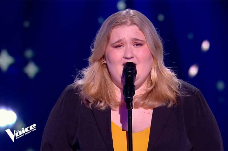 Replay “The Voice” : Ambre chante « Voilà » de Barbara Pravi (vidéo)