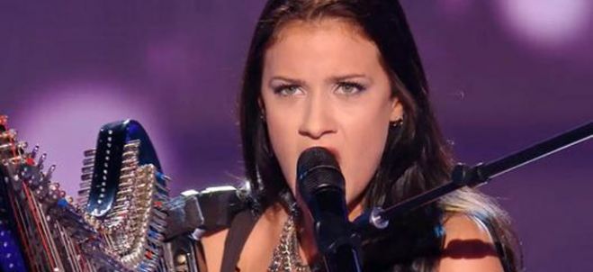 Replay “The Voice” : Lena Woods chante « Halo » de Beyoncé (vidéo)