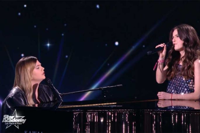 Replay "Star Academy" : Ambre, Jeanne et Louane chantent "Les étoiles" et "Aimer à mort" (vidéo)