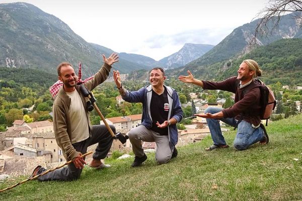 "Nus et Culottés" Prélude et concerto pour un glacier, lundi 15 juillet 2024 France 5 avec Nans et Mouts (vidéo)