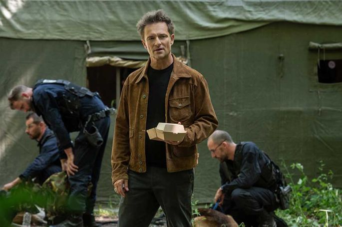 La fiction &quot;Ardennes&quot; de Josée Dayan avec David Hallyday diffusée sur France 2 mercredi 3 décembre 2025 (vidéo)