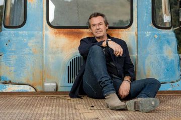 &quot;Léo Mattéï&quot; : Jean-Luc Reichmann parle de la 10ème saison diffusée sur TF1 à partir du 6 avril 2023 (vidéo)