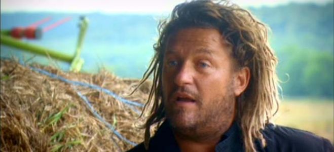 “Dans les yeux d&#039;Olivier” : Olivier Delacroix a suivi le quotidien de femmes qui travaillent la nuit