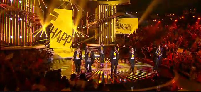Replay “Nouvelle Star” : les 9 candidats reprennent « Happy » de Pharell Williams
