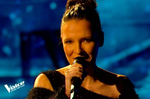 Replay “The Voice” : Anne Sila chante « Writing’s on the wall » de Sam Smith (vidéo)