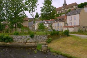 “Les 100 lieux qu&#039;il faut voir” : la Creuse, d&#039;Aubusson à la vallée des peintres, dimanche 16 août sur France 5