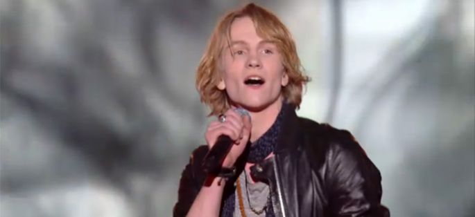 Replay “Nouvelle Star” : Nelson interprète « Light My Fire » de The Doors (vidéo)