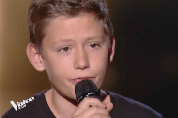 Replay “The Voice Kids” : Joann chante « Formidable » de Stromae (vidéo)