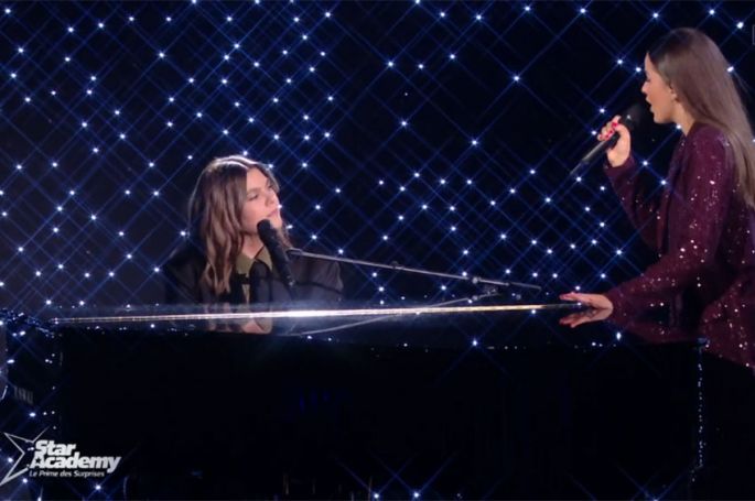 Replay &quot;Star Academy&quot; : Julie et Louane chantent &quot;Feeling good&quot; de Nina Simone (vidéo)