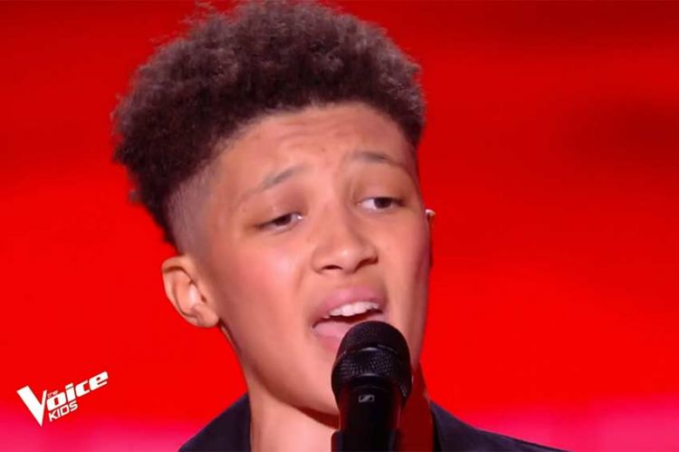 Replay "The Voice Kids" : Line chante "Corps" de Yseult - Vidéo