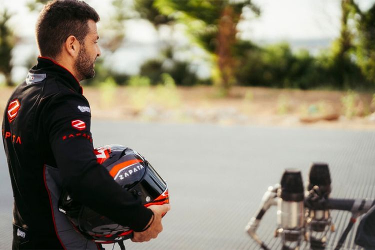 &quot;Franky Zapata : les défis fous de l&#039;homme volant&quot; sur RMC Découverte lundi 6 novembre 2023 - Vidéo