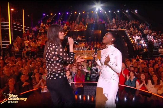 Replay &quot;Star Academy&quot; : Ebony et Clara Luciani chantent &quot;Le reste&quot; (vidéo)