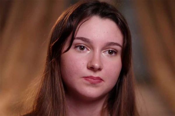 "Sept à Huit" diffusera le témoignage de Chloé qui lutte contre l'anorexie mentale dimanche 11 janvier 2026