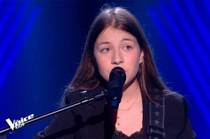Replay “The Voice Kids” : Elisa chante « Derrière le brouillard » de Louane &amp; Grand Corps Malade (vidéo)