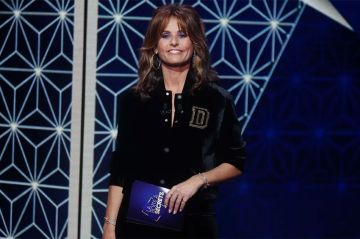 Nouvel inédit de &quot;La boîte à secrets&quot; le 10 octobre 2025 sur France 3, les invités de Faustine Bollaert