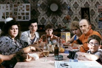 &quot;La vie est un long fleuve tranquille&quot; à revoir sur TF1 Séries Films dimanche 6 juillet 2025 (vidéo)