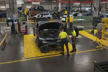 "Casse XXL : Les rois de la pièce auto" sur RMC Découverte samedi 3 février 2024 - Vidéo