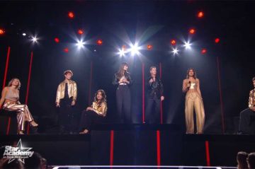 Replay "Star Academy" : L’équipe Jaune chante avec Etienne Daho et Clara Luciani (vidéo)