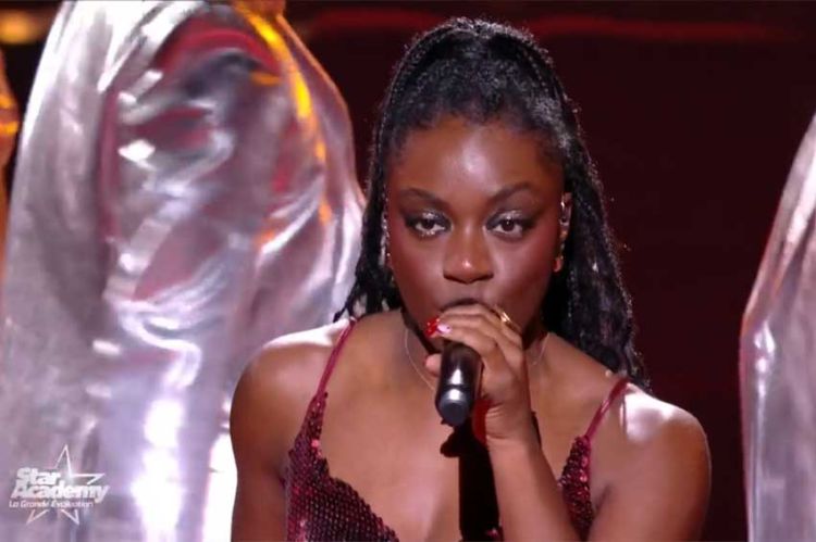 Replay "Star Academy" : Sarah chante « Proud Mary » de Tina Turner (vidéo)