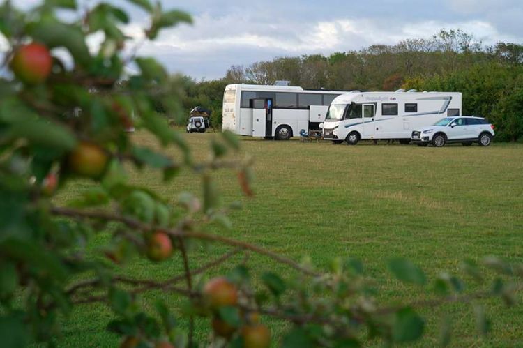 "La folie du camping-car" : 2ème épisode sur C8 à partir du vendredi 19 mai 2023