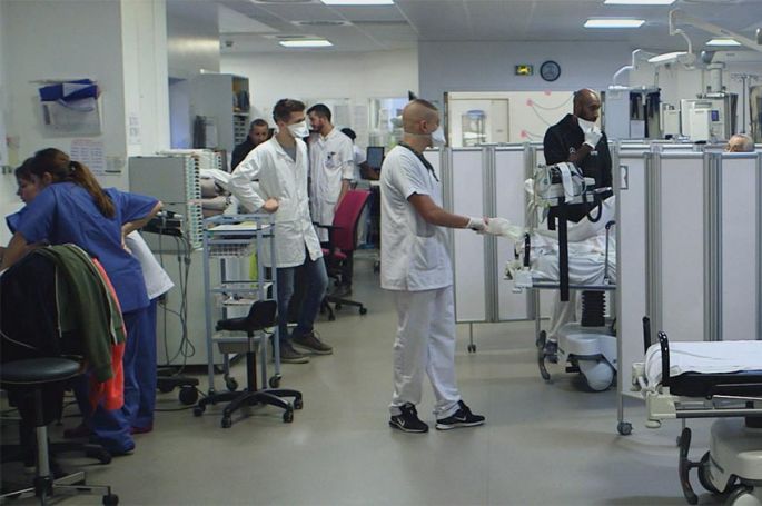 L&#039;hôpital à fleur de peau dans “Le monde en face”, mardi 25 septembre sur France 5