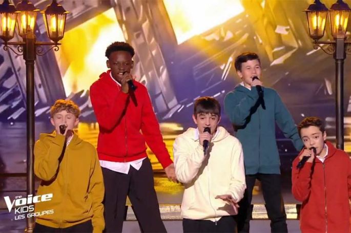 Replay "The Voice Kids" : Enzo, Léo, Titouan, Nelson et Clément chantent un « Medley » endiablé (vidéo)
