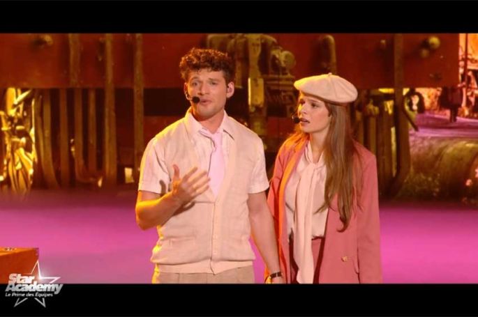 Replay "Star Academy" : L’équipe Rose chante « Là-bas » de Jean Jacques Goldman (vidéo)