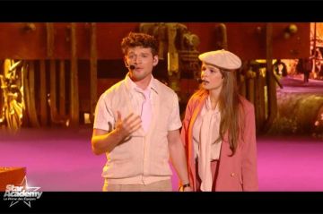 Replay &quot;Star Academy&quot; : L’équipe Rose chante « Là-bas » de Jean Jacques Goldman (vidéo)