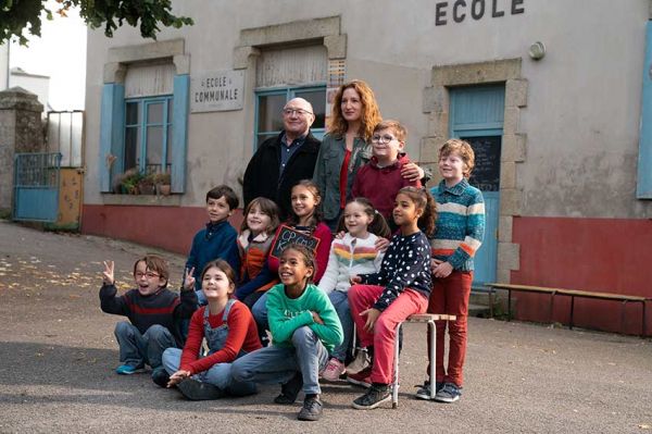 &quot;Les petites victoires&quot; avec Julia Piaton et Michel Blanc sur France 2 dimanche 6 avril 2025 (vidéo)