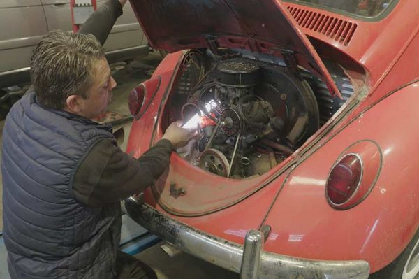 "Trésors de casse : La légendaire Coccinelle" sur RMC Découverte mercredi 6 décembre 2023