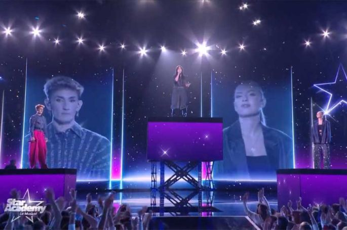 Replay "Star Academy" : Léa, Victor et Ambre chantent « Derrière l’Amour » de Johnny Hallyday (vidéo)