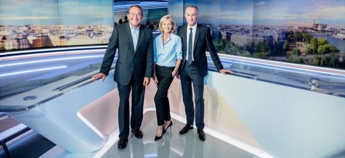 Voici les photos du nouveau plateau du JT de TF1 mis à l'antenne lundi 31 août