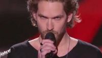 Replay “The Voice” : Simon Morin chante « Skin » de Rag’N’Bone Man (vidéo)