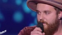 Replay “The Voice” : Aurélien chante « Natural Blues » de Moby (vidéo)