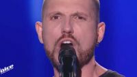 Replay “The Voice” : Eric Jetner chante « J'ai le droit aussi » de Calogero (vidéo)