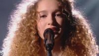 Replay “The Voice” : Ecco chante « L'hymne à l'amour » d'Edith Piaf (vidéo)