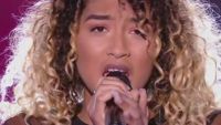 Replay “The Voice” : Djeneva chante « Chained to the rhythm » de Katy Perry (vidéo)