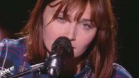 Replay “The Voice” : Chloé chante « Caravane » de Raphaël (vidéo)