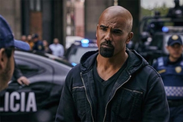 &quot;S.W.A.T.&quot; saison 7, résumé des 3 épisodes diffusés sur TF1 mardi 19 août 2025 (vidéo)