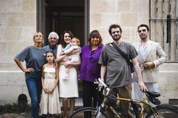 &quot;Le parfum du bonheur&quot; : mini-série inédite diffusée sur France 2 mercredi 8 octobre 2025 (vidéo)