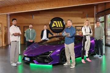 &quot;Automoto&quot; fait peau neuve pour sa rentrée sur TF1 dimanche 24 août 2025